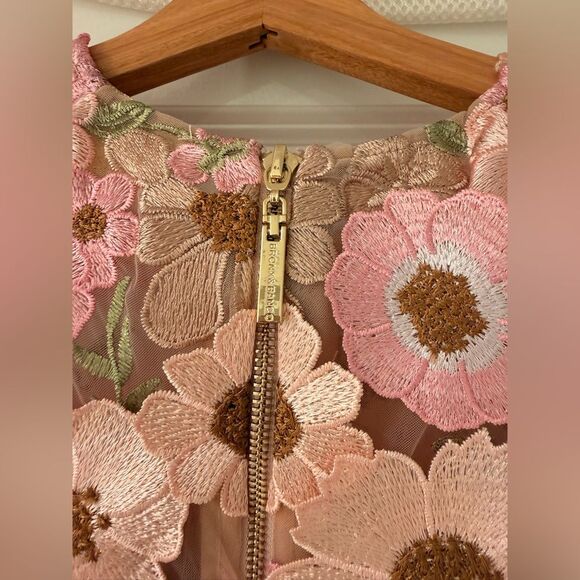 New Bronx and Banco Jasmine Embroidered Floral Applique Mini Dress - Picture 12 of 16